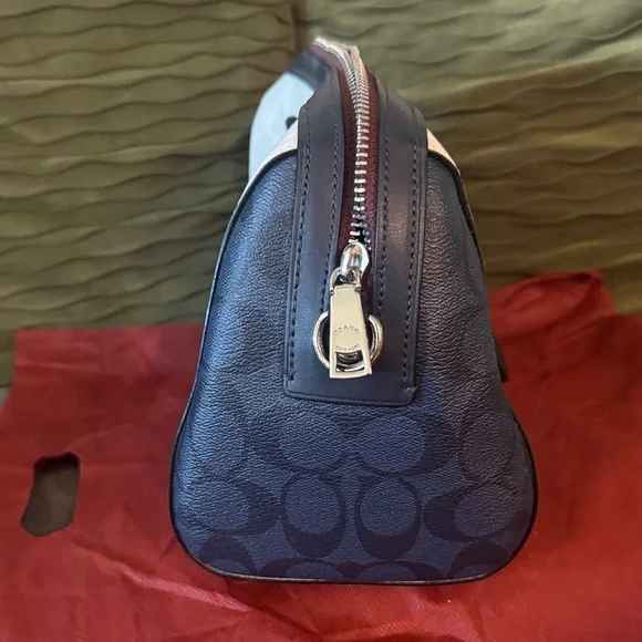 Coach Cream and Black Women's Bag - Picture 3 of 4